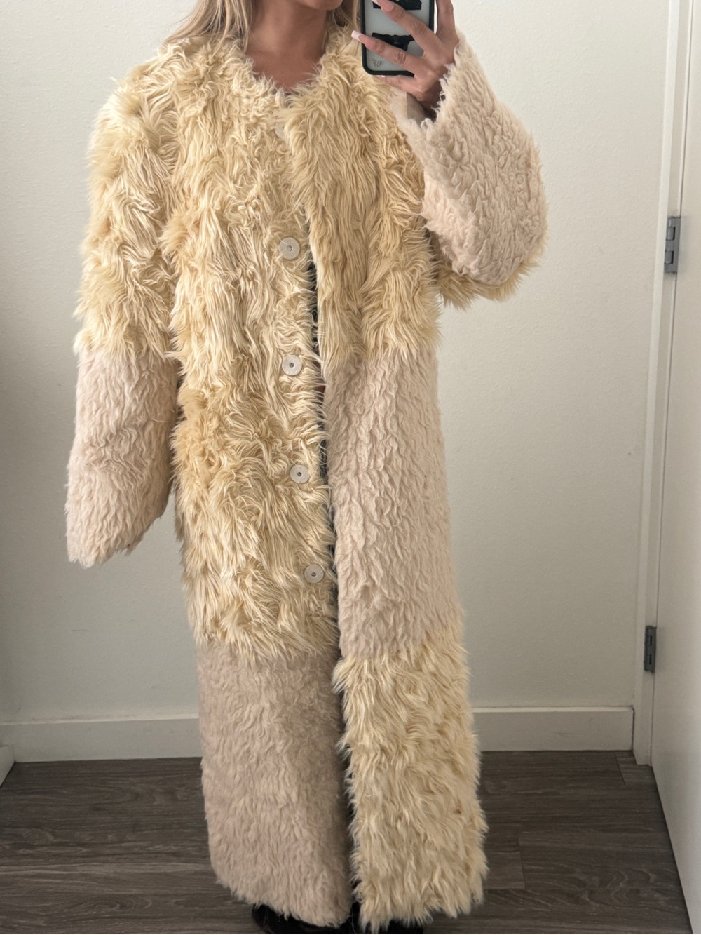 STAND STUDIO vintage style long Two-Tone Faux Fur Coat in Cream